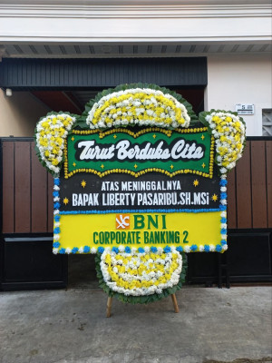 Papan Bunga Duka di Sigi
